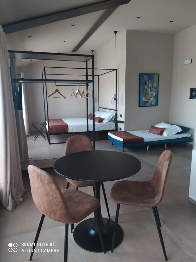Agriturismo Casa Pezzo 卡斯特努沃德加尔达 外观 照片